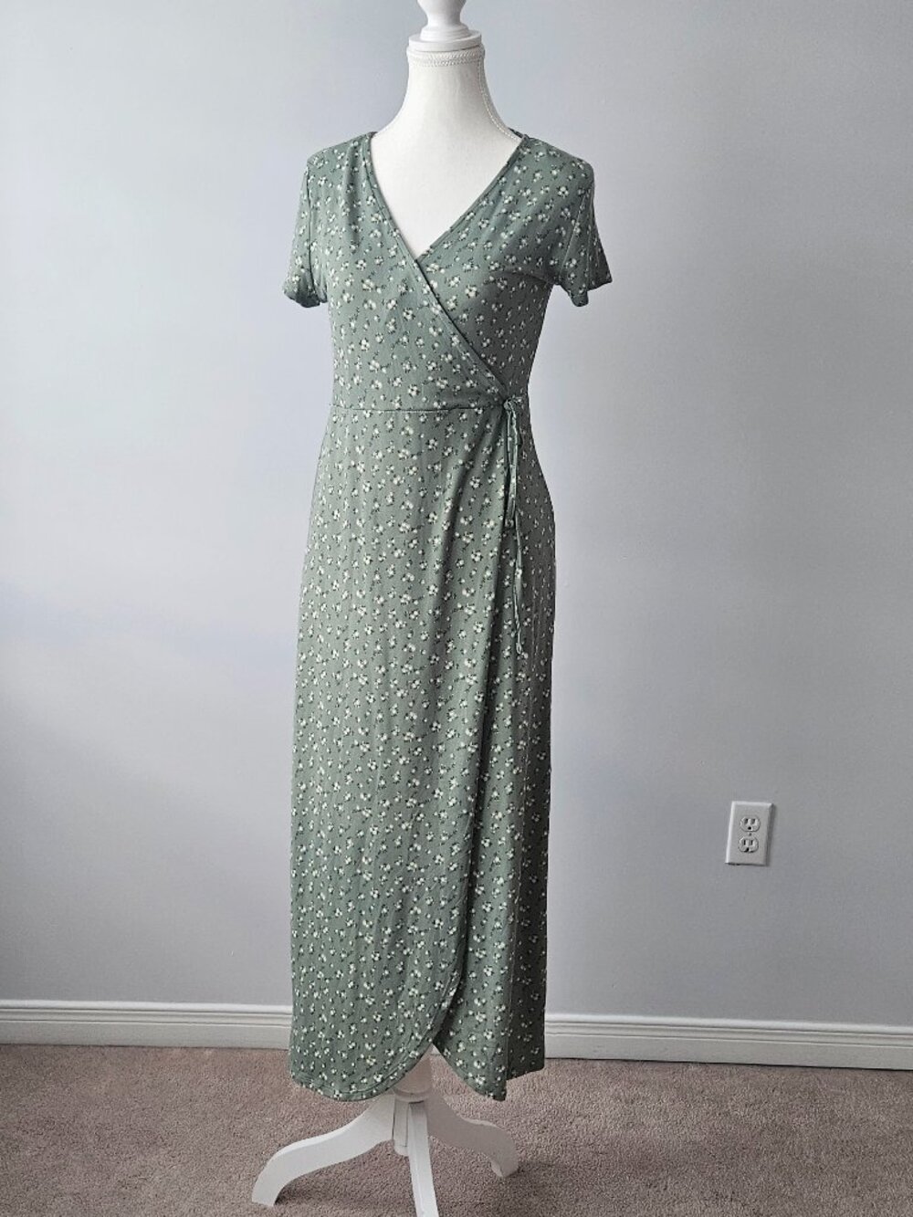 Green dress